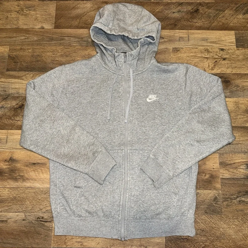 Nike Sportswear Club Fleece Hoodie Mens S Grey Embroidered Logo Full-Zip Jacket